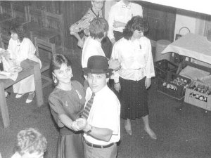 03 Křemík 1990